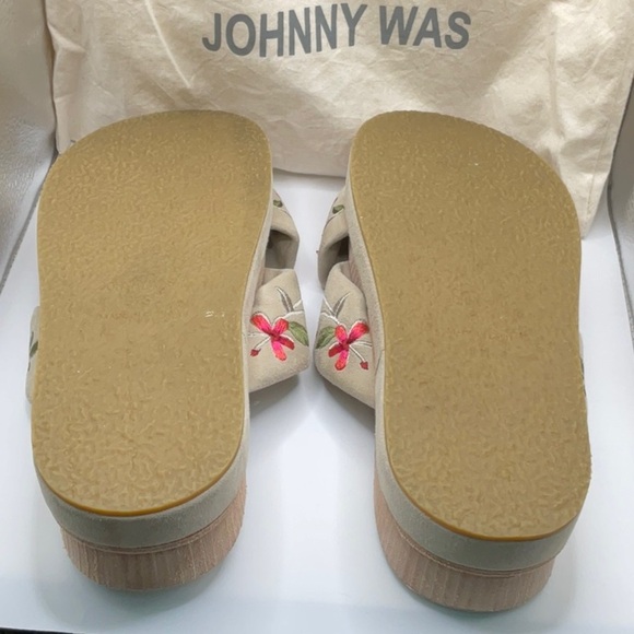 Johnny Was Cream and Pink Floral Sandals - Picture 5 of 6